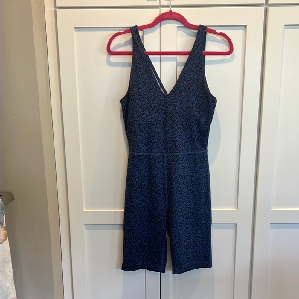 Zella (Nordstrom) Navy Patterned Workout Jumpsuit M